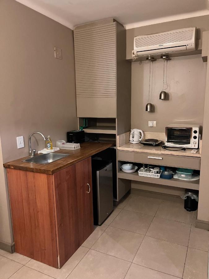 Departamentos Mitre Apartment เมนโดซา ภายนอก รูปภาพ