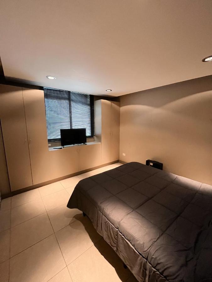 Departamentos Mitre Apartment เมนโดซา ภายนอก รูปภาพ