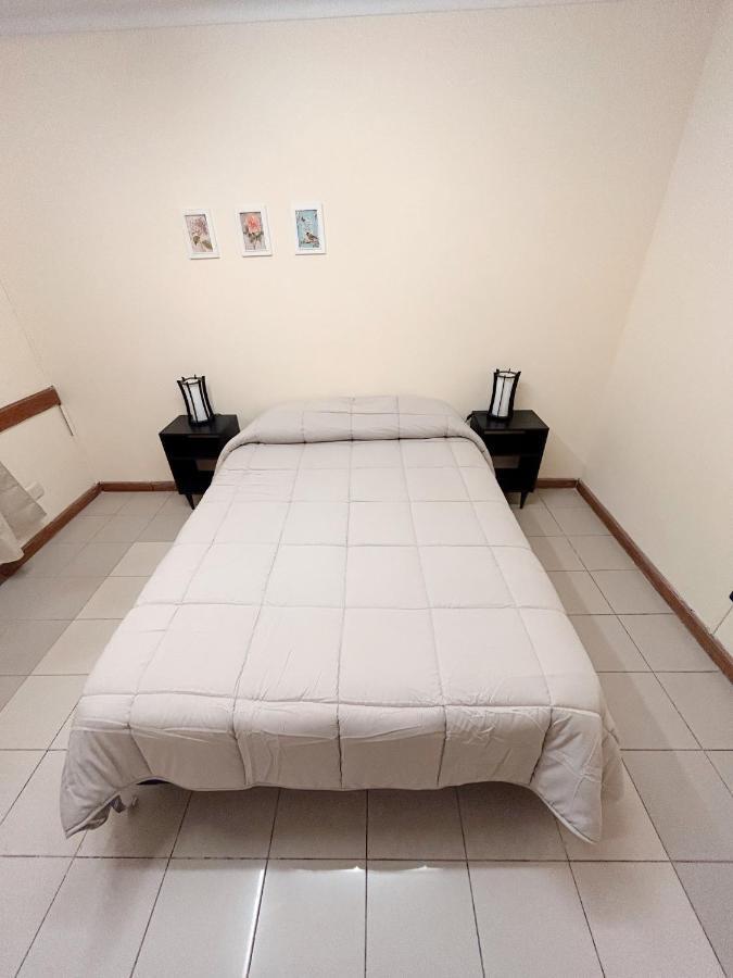 Departamentos Mitre Apartment เมนโดซา ภายนอก รูปภาพ