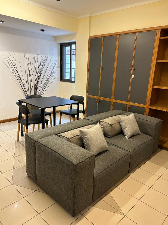Departamentos Mitre Apartment เมนโดซา ภายนอก รูปภาพ
